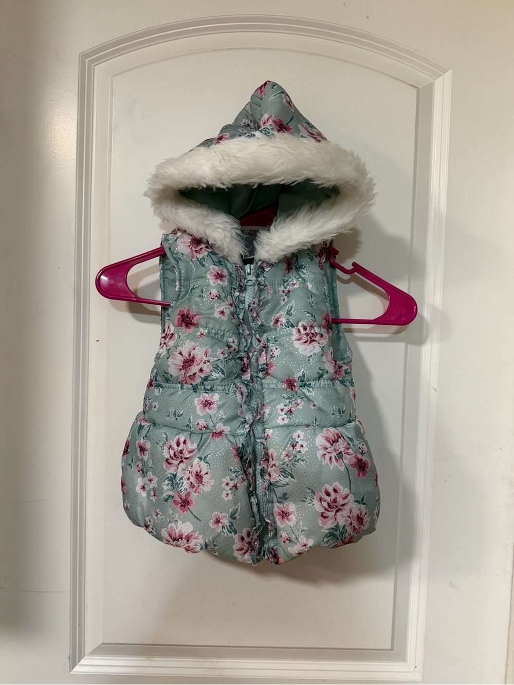 Little Lass Mint Green Floral Hooded Puffer Vest with Faux Fur Trim